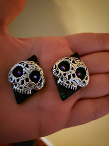 Rhinestone Skull Earings