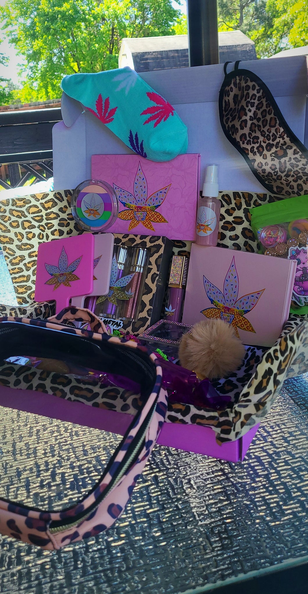 04/20/23 XL Cheetah Blazed Box💨🍦🍭